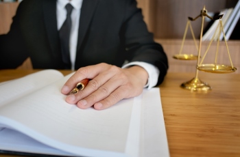 justice consultant working in courtroom / law firm.