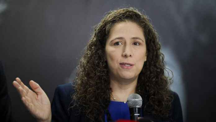 CNU-CPNU-Lula-ConcursoPublico-Candidato-Dataprev-18.ago.2024 Aporte da União aos Correios deve ficar para 2027, diz Esther Dweck