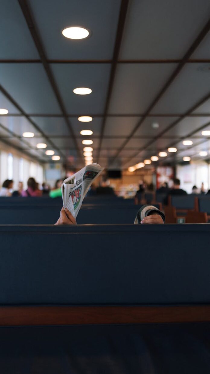 Foto profissional grátis de #interior, ação, acessórios para cabeça