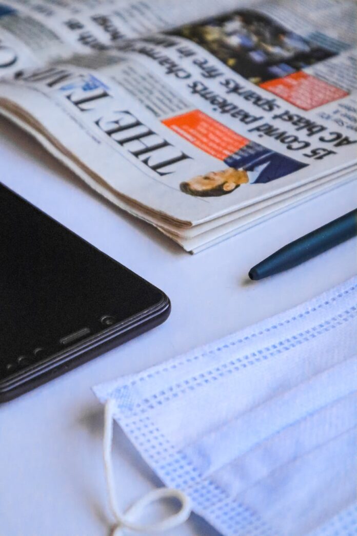 Foto profissional grátis de acessórios de escritório, ambiente de trabalho, assistência médica