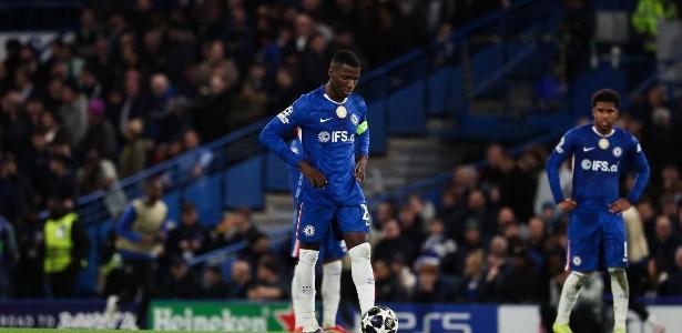 imprensa-europeia-v-chelsea-em-dia-desastroso-e-n-o-cita-est Imprensa europeia vê Chelsea em 'dia desastroso' e não cita Estêvão