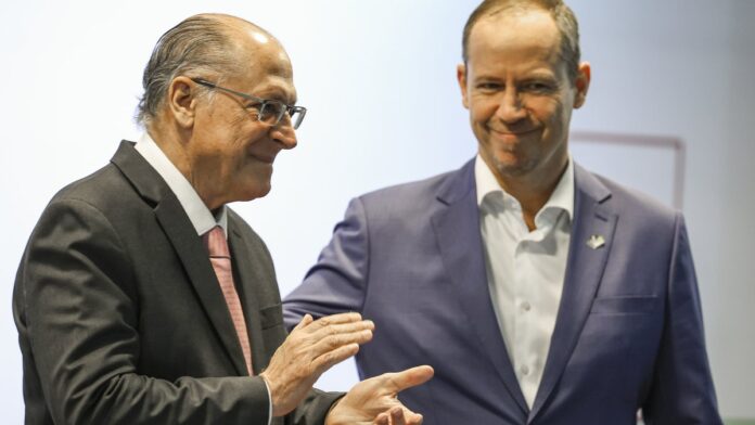 Brasília (DF), 12/07/2024 - O vice-presidente da República e ministro do Desenvolvimento, Indústria, Comércio e Serviços (MDI