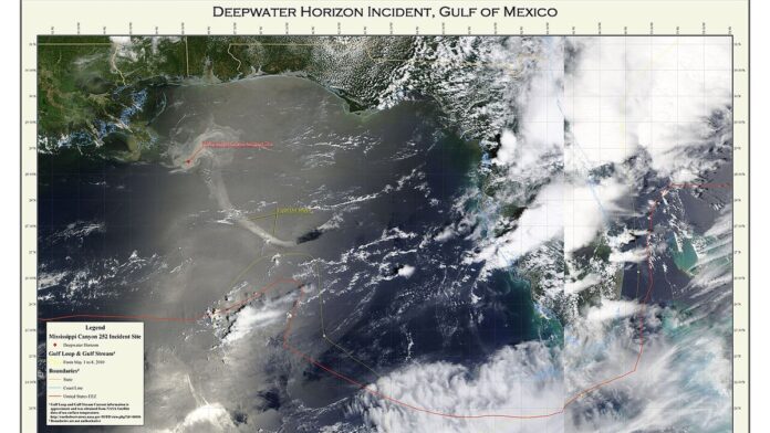 Also covers portion of Atlantic coast along Florida and Georgia. Shows incident site, area of "light oil sheen," Gulf Loop an