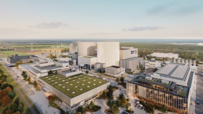 The Race to Build the World’s First Commercial Fusion Plant Is Heating Up