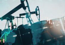 Estoques de Petróleo dos EUA Registram Aumento Inesperado US Crude Oil Inventories See Surprise Build