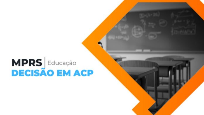 Fachada de escola pública com portões fechados e pátio vazio, representando a ausência de professores.