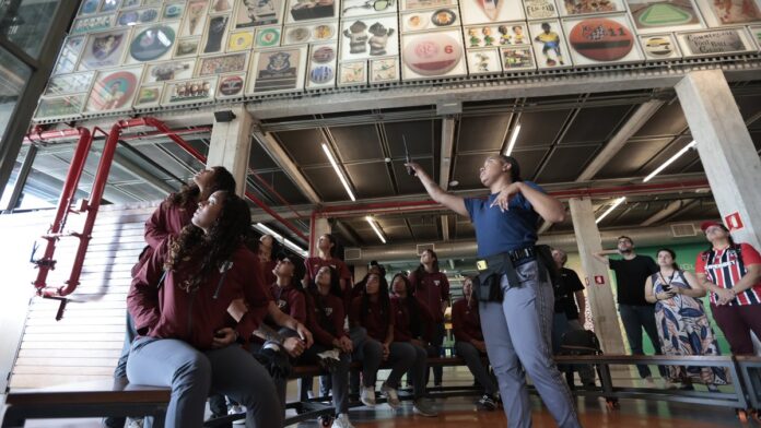 São Paulo (SP), 18/06/2025 - TV Brasil com convidados no Museu do Futebol para assistir a transmissão do jogo São Paulo x In