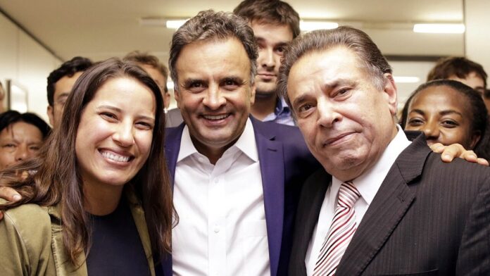 s4-172e7ed8c237 Aécio Neves com o governador de Pernambuco, João Lyra Neto, e sua filha, a deputada estadual reeleita Raquel Lyra.