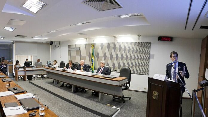 Comissão de Ciência, Tecnologia, Inovação, Comunicação e Informática(CCT), Comissão de Meio Ambiente, Defesa do Consumidor e