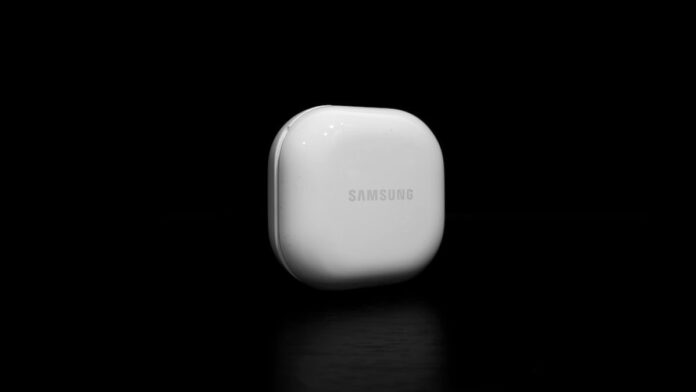 a white object sitting on top of a black table