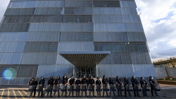 Povos indígenas de todas as regiões ocupam Brasília, de 22 a 26 de abril, nos 20 anos do Acampamento Terra Livre (ATL), maior