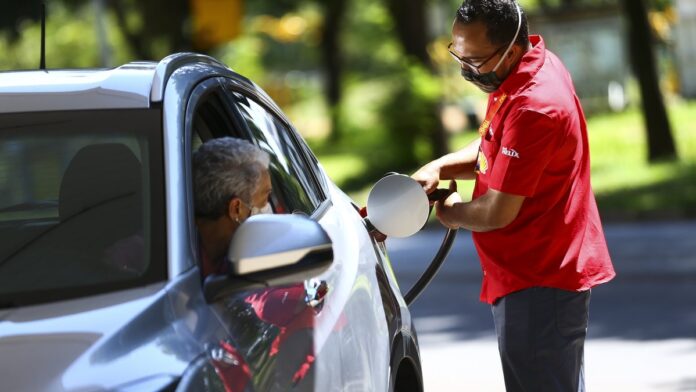 Força-tarefa integrada pela Agência Nacional do Petróleo, Gás Natural e Biocombustíveis (ANP), Procon e Inmetro fiscaliza pos